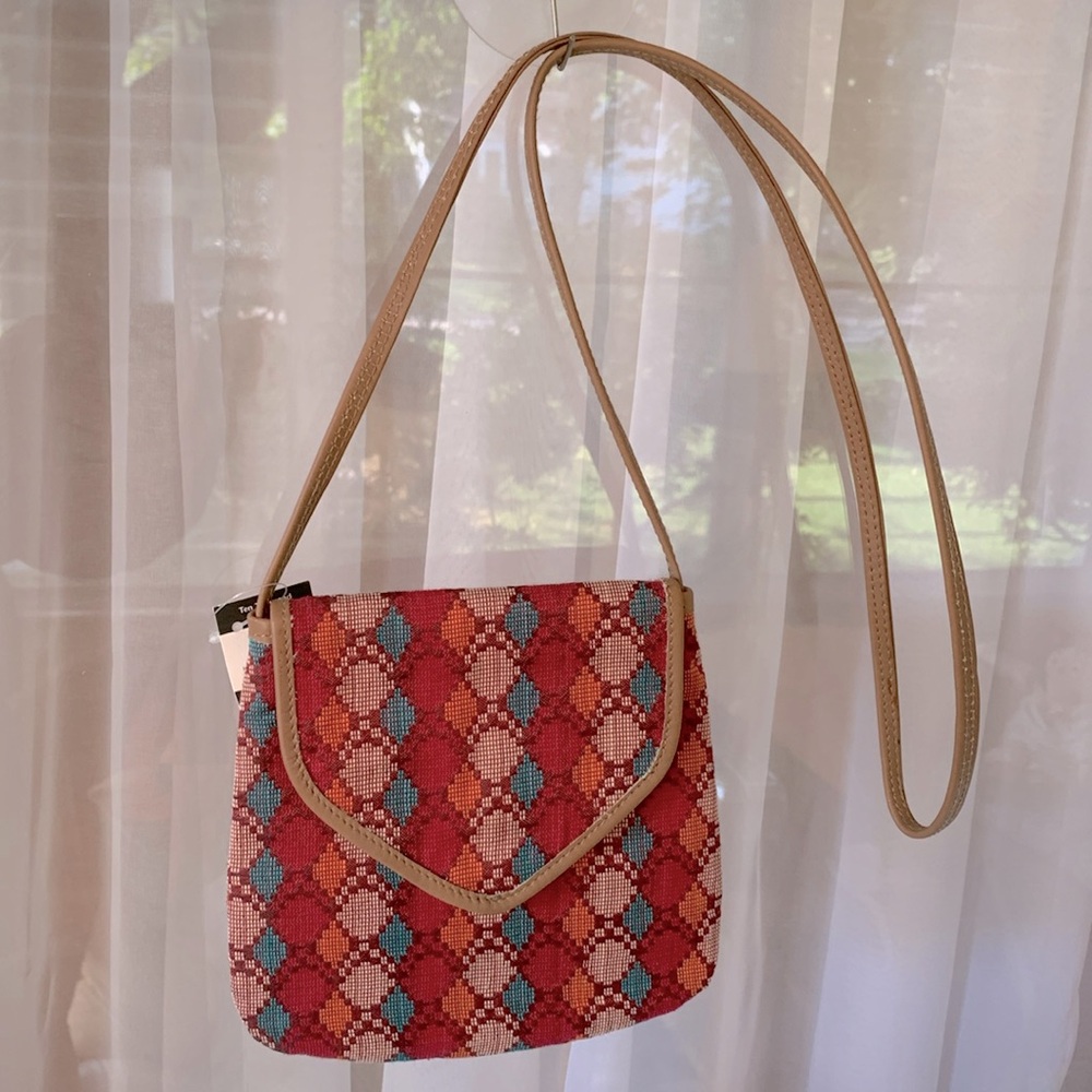 Ten Thousand Villages, southern sunrise bag, NWT